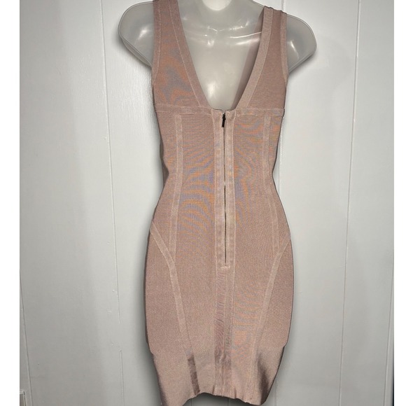 Bebe Rose Dust Bandage V Neck Sleeveless Mini Dress Sz XS Y2K event hoco club - Picture 2 of 7
